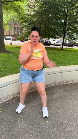 A post by @distrikt14 on TikTok caption: True Stories By Kim AKA THE UPS BANDIT #krackinupwithkim #justiceforAriel 