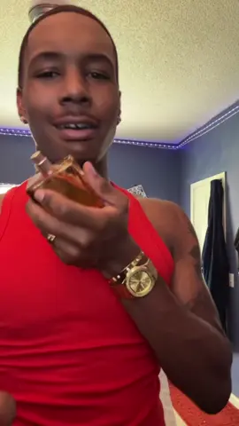 A post by @iiiamlee__ on TikTok caption: Peep the song in the back 👀#fyp #viral #perfumetiktok #tiktokmademebuyit 