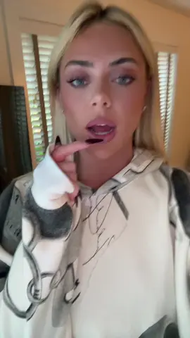 A post by @livvwalker on TikTok caption: Some please explain 