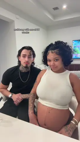 A post by @jessjustbored on TikTok caption: 🙂‍↔️i love eating 