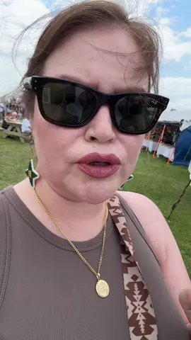 A post by @desiraedesnomie on TikTok caption: #powwowfoodreviewwithdes 