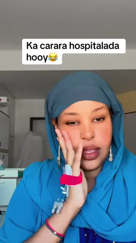 A post by @quruxdii.dauska on TikTok caption: #msstop1🇬🇲 #foryoupage #somalitiktok #foryou dagalki 3 aad aa😒