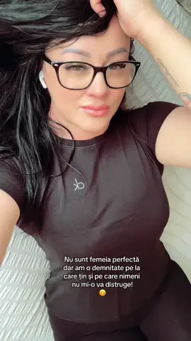 A post by @gabrielaflo15 on TikTok caption: #gabrielaflo❤️ #🇹🇩🇩🇪 #strongwoman💪🏼 #fypシ゚viral🖤tiktok☆♡🦋myvideo #fyptiktok #♈ 