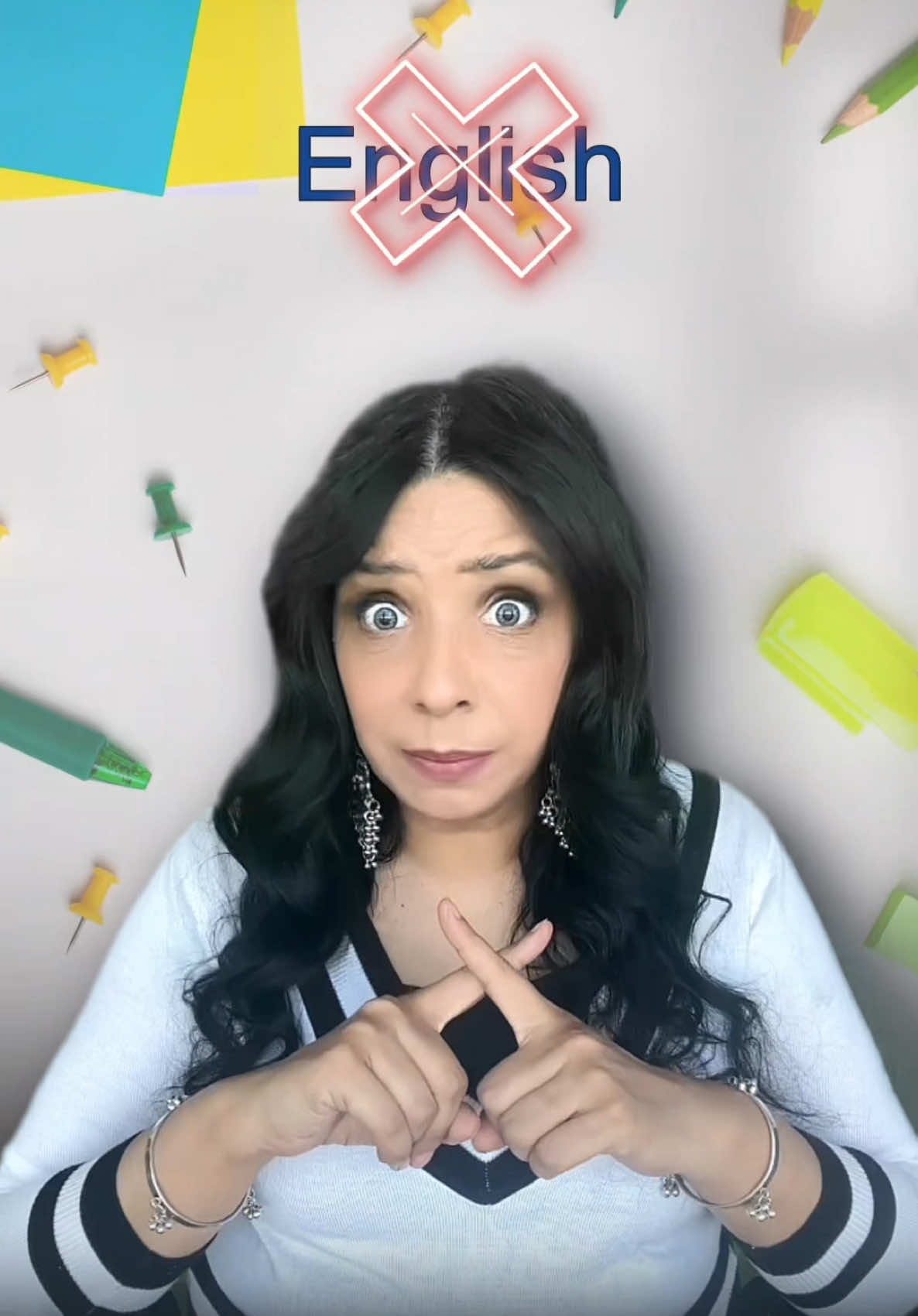 A post by @englishwithgeet on TikTok caption: Sirf 10% log ye galtiyan nahi banate 🔥 Kya aap unn me se hain? #learnenglish #englishwithgeet #speakenglish #hinditoenglish #urdrtoenglish 