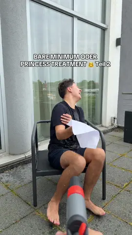 A post by @nonakanal on TikTok caption: Das spielen wir jetzt jeden Tag 😭😭😂😂