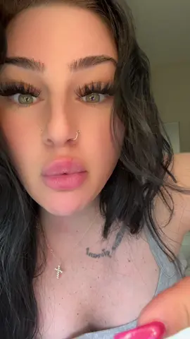A post by @viikkiiig on TikTok caption: Sum like that #ho 