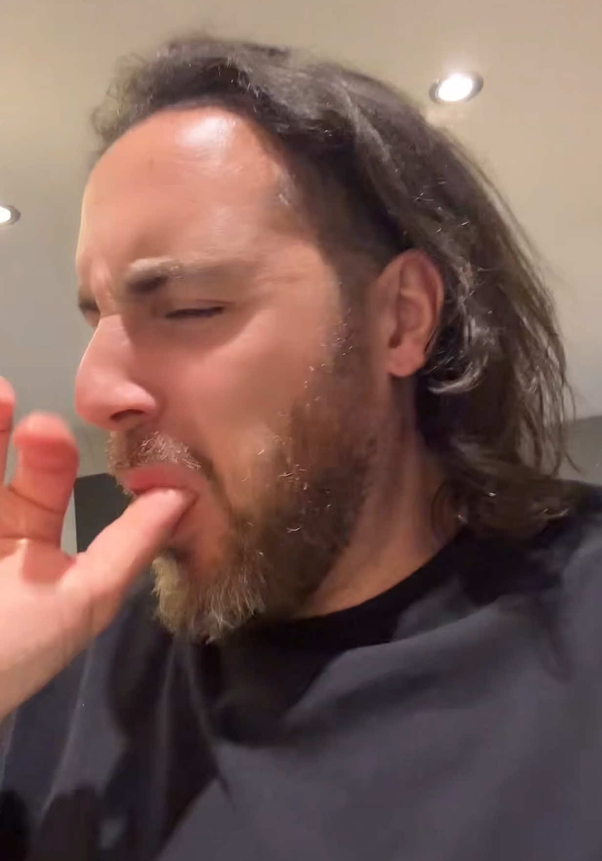 A post by @niallmacmillan on TikTok caption: For some reason I thought this was a good idea 😫🩹 @reid #dinner #chickenkiev #hot #awkward #pov #uncomfortable #niallmacmillan 
