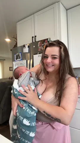 A post by @loreleiwilfong on TikTok caption: Let’s Pump! 🐮🥛 #mama #fyp #pumpingmom #motherhood #oversupply #newborn #lifestyle #oversupplier 