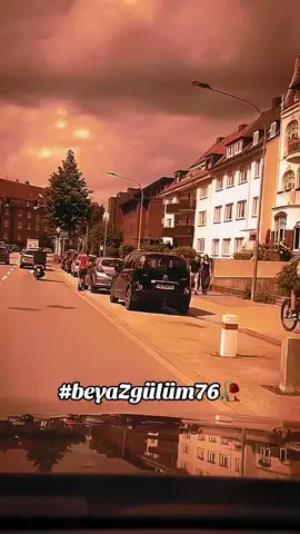 A post by @beyazgulum76 on TikTok caption: #beyazgülüm76🥀 #CapCut #keşfetteyizzz #fyyyyy 🩶##music ##🎶🎵🎶🎵🎶🎵🎧🔝🎤 #foryoupage #tik_tok #viral_video #viral 