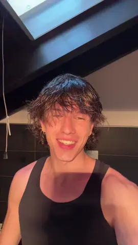 A post by @federicorustioni on TikTok caption: #mlm 