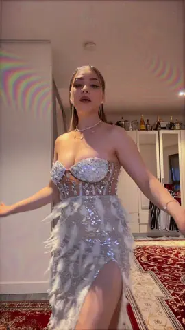 A post by @alexandraolimpia2 on TikTok caption: #viral #foryou #fyp 🔝🤦🏼‍♀️💪💪