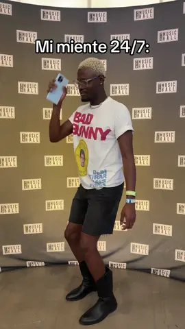 A post by @callmeevander on TikTok caption: JAJAJAJ