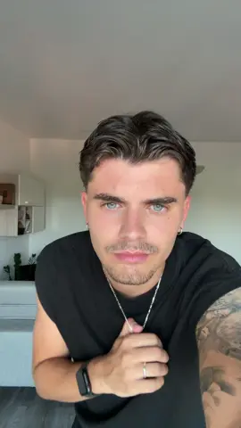 A post by @luca.campolunghi on TikTok caption: Mamma, papà e figlio ❤️😂