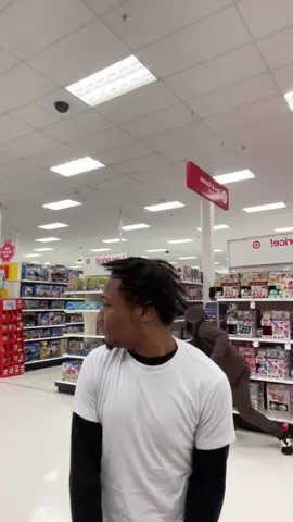 A post by @mrflawdaaa on TikTok caption: there go the trio again😂🔥#fyp #floridadance #trending #viral 