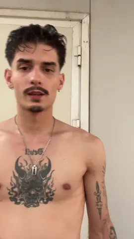 A post by @goncalveslaw12 on TikTok caption: Trouver une pov pck j’ai pas d’inspiration #foryou 