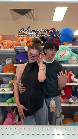 A post by @moncluscarol on TikTok caption: ai no 🫦
