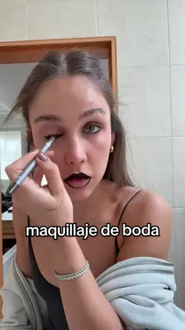 A post by @danigschulz on TikTok caption: peluquería quien !? peluquería pa que 😝les dejo el outfit en el siguiente video honis 
