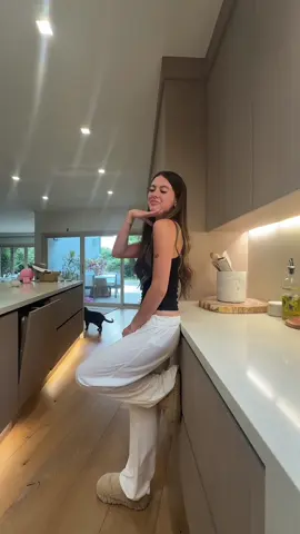 A post by @taraswrld on TikTok caption: saturday vlog :)