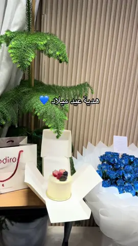 A post by @imss0300 on TikTok caption: هدايا الرياض اطلبها ألآن  نغلف هديتك بكل حب 💌0598971173 واتساب هدايانا هدايا الرياض افضل متجر هدايا في الرياض توصيل سريع وأفكار مميزة! #محل_ورد #محل_هدايا #هديه #هدايا #هدايا_الرياض #مندوب_الرياض #هدايا_تخرج #هدايا_رخيصه #تنسيق_هدايا #باقات #باقات_ورد #بوكيه #بوكيهات #بوكس_الشتاء #هدايا_رجاليه #هدايا_نسائيه #هدايا_عيدميلاد #هدايا_مواليد explore #tiktok# اكسبلور #هدية_الحب# tiktoksa# 