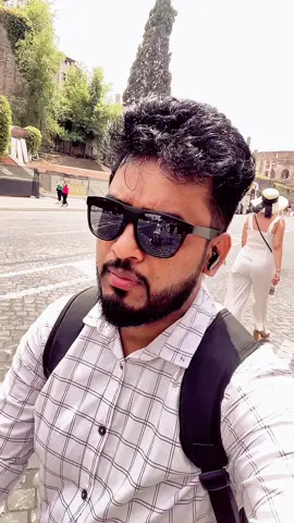 A post by @md.shamim22996 on TikTok caption: 🍁🫠#italy🇮🇹 #vairal #foryoupagee #tiktok #vairalvideos #foryou #bangladesh #mdshamim996 #mdtushar996 #brokenheart #sad #CapCut 