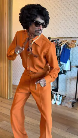 A post by @snoopdogg on TikTok caption: 🤣🤣🤣🤣🤣🤣 @Sexyy Red 