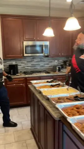 A post by @kingnaftali on TikTok caption: Sunday dinner and my sister birthday anything for my family #thenaftali #kingnaftali #family #fyp 