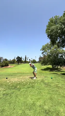 A post by @bluui24 on TikTok caption: Quick Sunday 9. #fypシ゚ #sandiego #golftiktok #callawaygolf #golf 