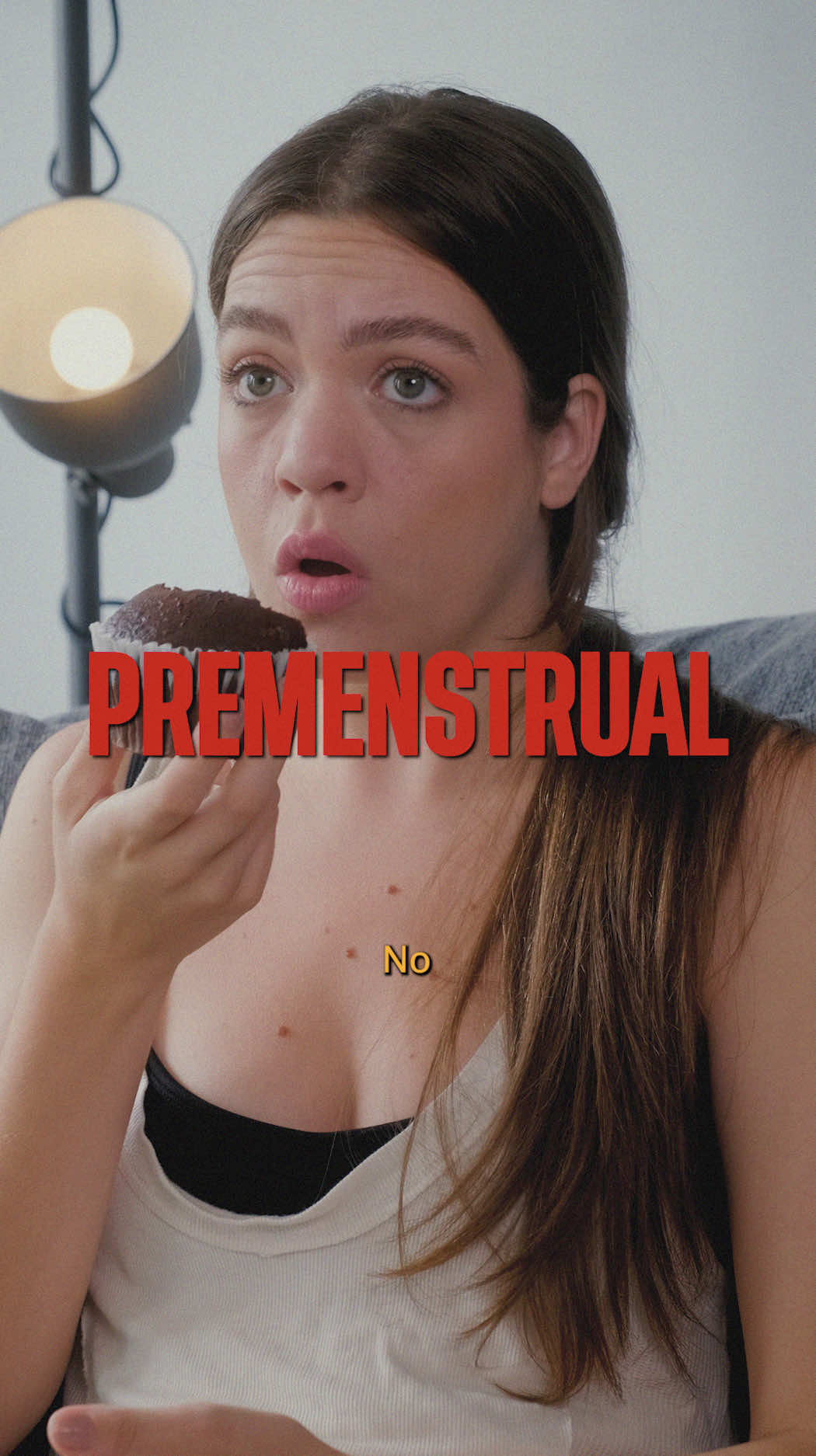A post by @shaktimaal on TikTok caption: Estoy premenstrual, manden chocolate 