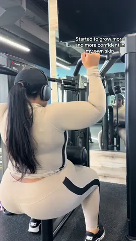 A post by @jeanineraine on TikTok caption: When I started my weight loss journey, my doctor told me I should get weight loss surgery. This was before weight loss medications were even an option. He looked at me—at the 400+ pounds I carried—and said natural weight loss wasn’t possible for someone like me. He didn’t believe in me, but I did. I chose my own path. I chose to believe in myself when others didn’t. And looking back, I’m so proud of that girl who refused to let anyone else decide what was possible for her life. This is your reminder to trust yourself, even when it feels like no one else does. You’re stronger than you think, bestiee. Keep going. #weightlossjourney #naturalweightloss #200lbsdownnaturally #beforeandafter #weightlosstransformation #fitnessmotivation #fitnessjourney