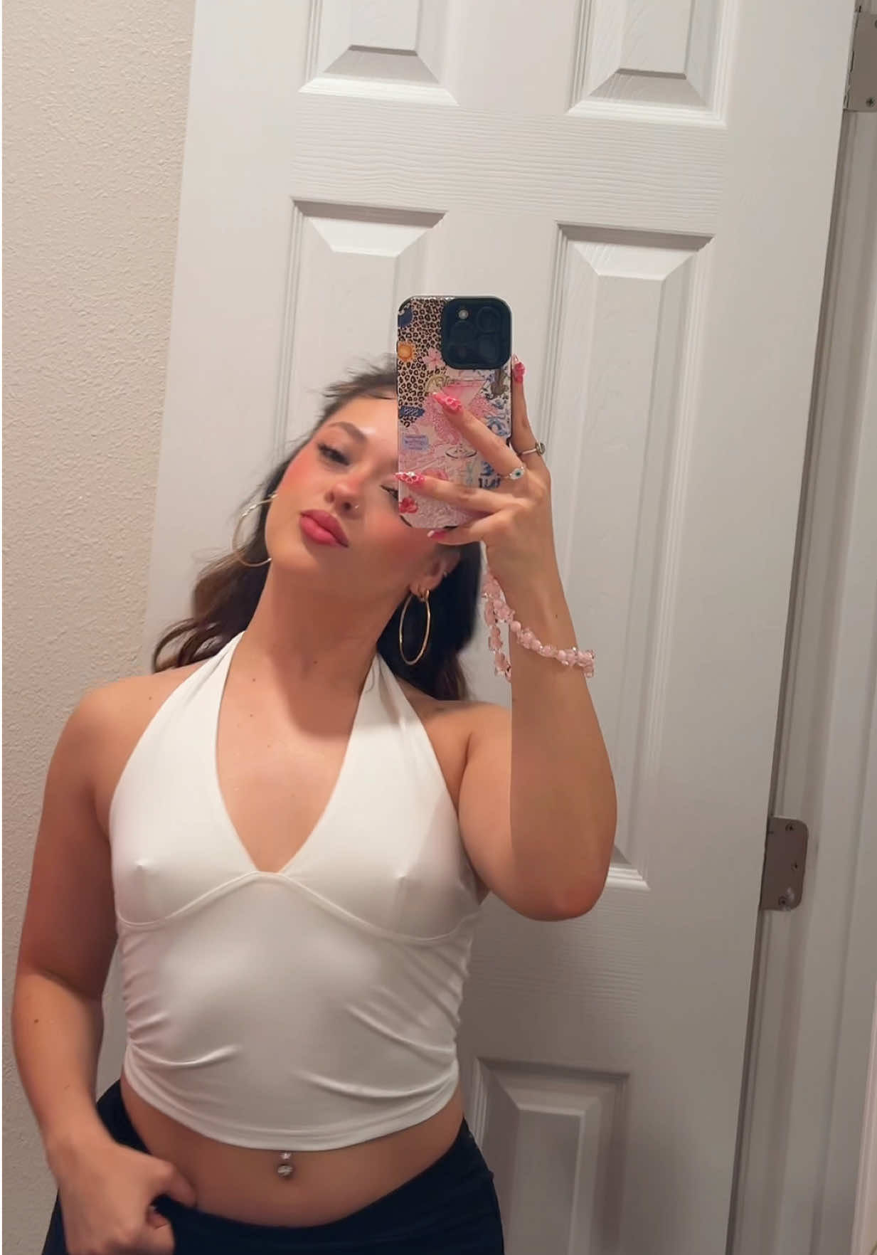 A post by @kittyyazminn on TikTok caption: Un QUE? 🐆 #paratii #fypシ #grr 