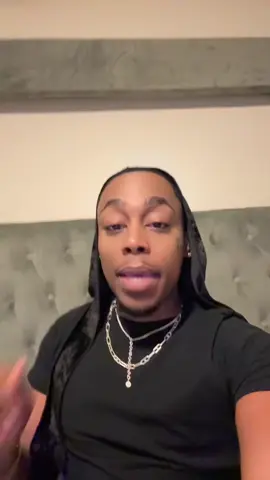 A post by @bdtrelilbrother on TikTok caption: #loveislandusa 