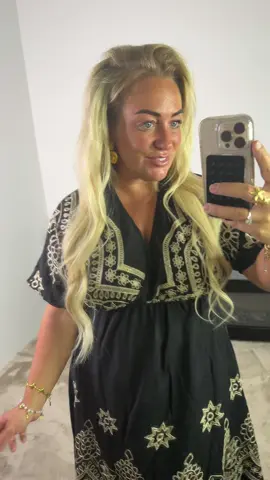 A post by @closetvanval on TikTok
