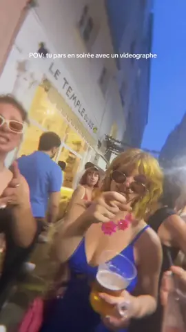 A post by @lise_favre on TikTok caption: Votre girls band préféré sort son nouveau clip  #fetedelamusique #videographer 