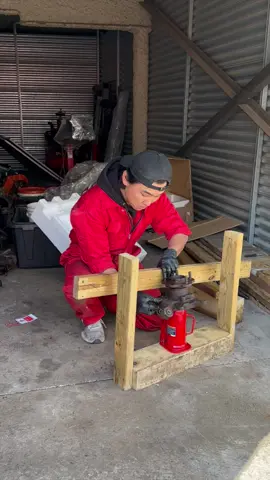 A post by @choe_fdm on TikTok caption: HAMMER IS ALWAYS THE ANSWER! 🔨🫶🏻💕