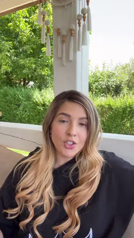 A post by @daniela.iliescu on TikTok caption: Povestește despre perioada post partum, cum e cu 2 copii ❤️