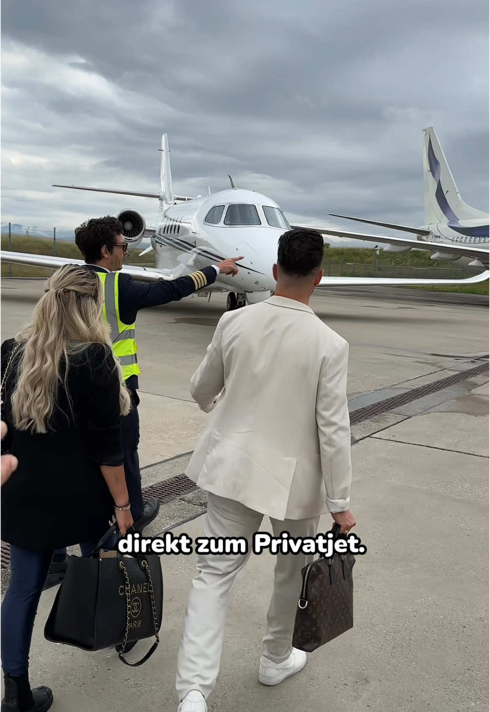 A post by @beatmoerker on TikTok caption: Das war mal ne richtig kurze, schöne und intensive Reise, meine Lieben!💪😊