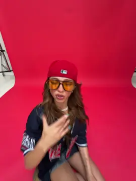 A post by @jserpi on TikTok caption: WITHOUT MEEE
