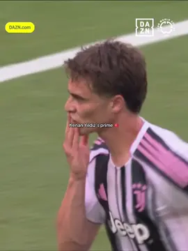 A post by @juventus on TikTok caption: From Turkey with love 🤍🖤 #juventus #FIFACWC #yildiz #edit 