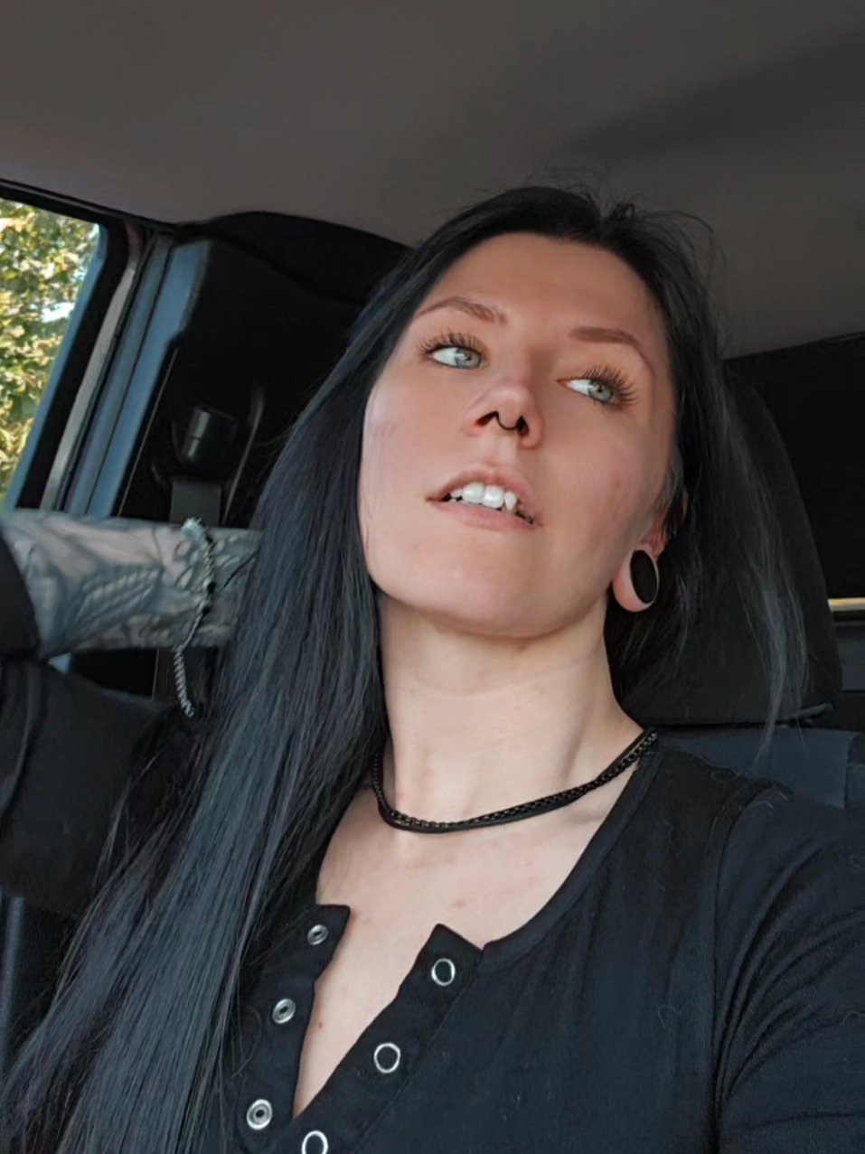 A post by @tingles34 on TikTok caption: The one that's hardly ever seen 😆  #fyp #freakyfriday #foryou #viral #tingles #alt #xybca #tatted #inked #gauges #blackhair 