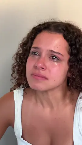 A post by @gabriella_saraivah on TikTok caption: #pov  amooo esse filme e amo mais ainda atuar 