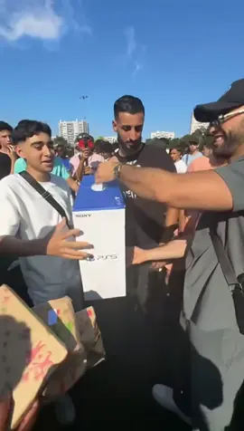 A post by @mrkbogosse on TikTok caption: Snap : mrk_bg Mon passage à la @CAN CLERMONT 2025 L’ambiance était vraiment incroyable ! Hâte d’y retourner. Hâte aussi de découvrir d’autres quartiers. Dites à vos snapchateurs de quartier de m’inviter, je viendrai avec grand plaisir ❤️ PS5 👉  @Iliass  Meilleurs joueur de la meilleure des CAN 👉 @Cifbou compte live 