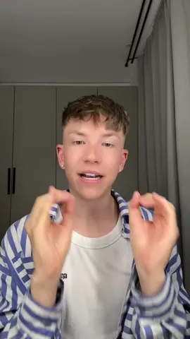 A post by @iamzuckerpuppe on TikTok caption: ich bin verstört…