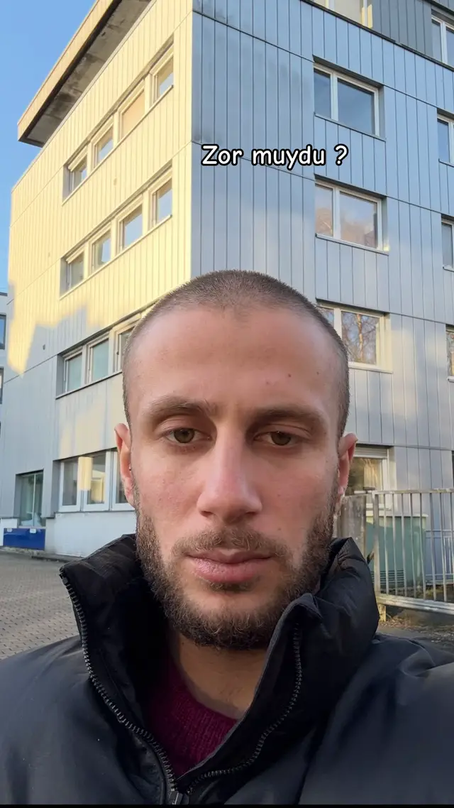A post by @deliyiz.46 on TikTok caption: “ Sor nerdeyim “