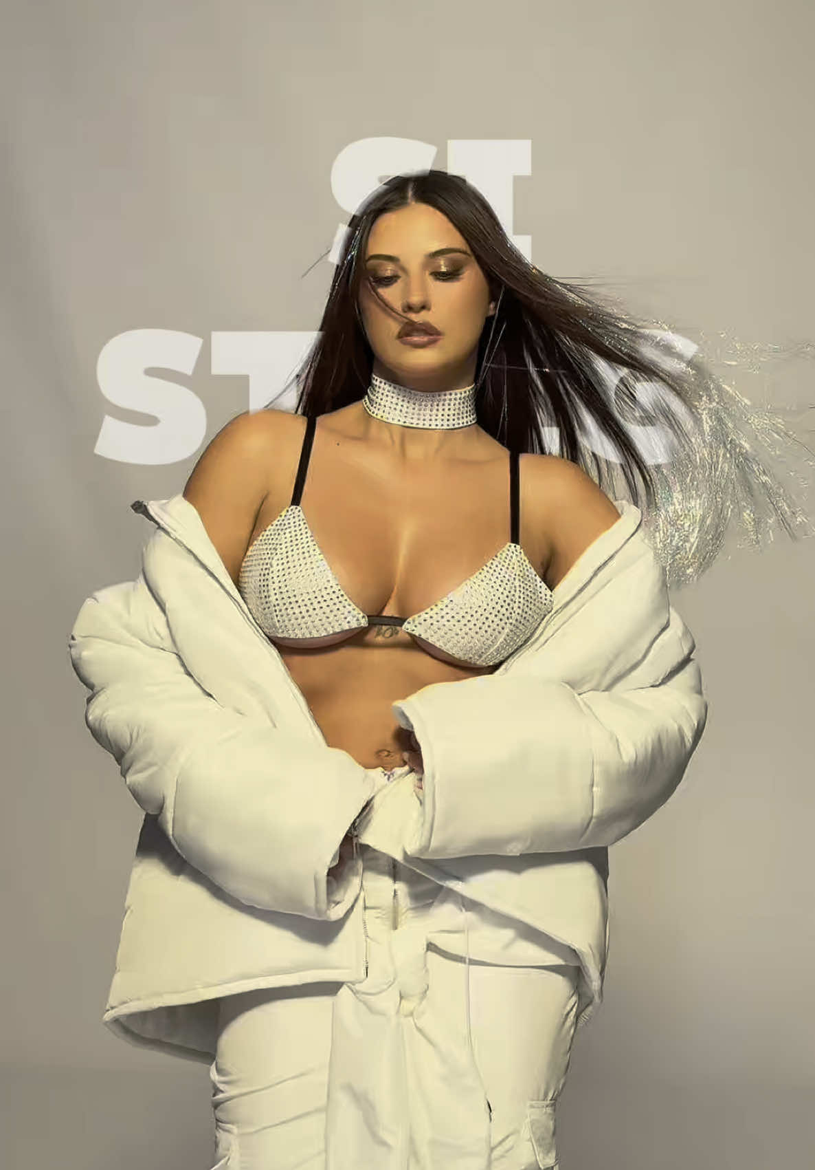 A post by @antonia on TikTok caption: S.O.S
