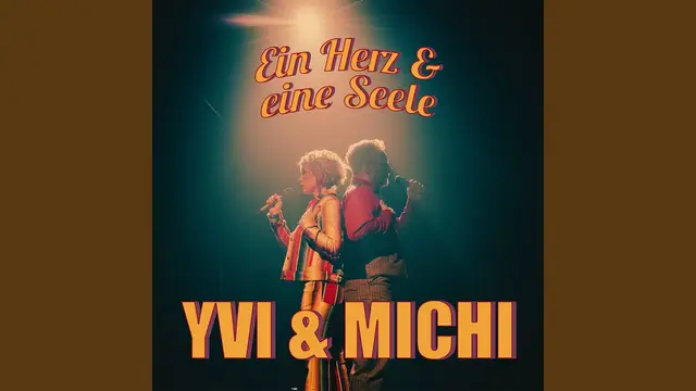A post by @phoenixschlagermomente on TikTok caption: @gzsz #gisazach #larspape #einherzundeineseele #schlagerliebe #schlagermusik #schlagernacht #schlagerarchiv #deutschemusik #Schlager #schlagerstammtisch #meinherzschlägtschlager #schlager #schlagerfürimmer #schlagerfueralle #schlagerparty #schlagerduo #gutezeitenschlechtezeiten #newcomer 
