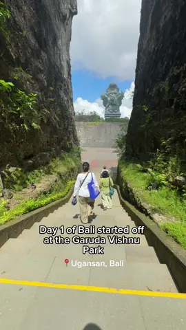 A post by @tanupaslife on TikTok caption: the temple location actually blew me away  #bali #trip #whatididinbali #itinerary #ungasan 