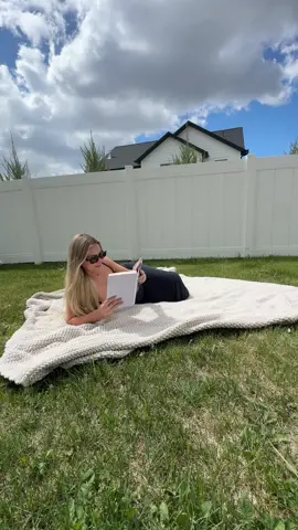 A post by @maycineeley on TikTok caption: Try the drink of the summer 🍋‍🟩🍒 click the link in my bio and use code MAYCI20 for 20% off a bundle of the Thirsti and my Dirty Soda pack ❤️ @Ninja Kitchen #ninjapartner #ninjathirsti 