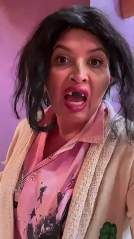 A post by @_lachupitos on TikTok caption: Ando al 76%... #LaChupitos #parati #foryoupage #comedia #risa #humor #viraltiktok #fyp #tiktok 