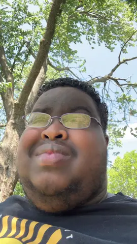 A post by @eastiiii on TikTok caption: Internal struggle Wallahi #fyp #fypage #somalitiktok #somali 