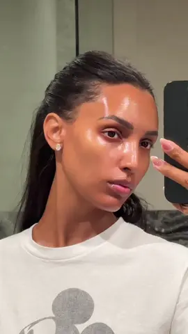 A post by @jastookes on TikTok caption: It’s always about the glow ✨ I’ve been obsessed with #koreanskincare lately. 
